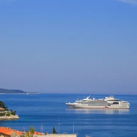 Sunny Elza アパート