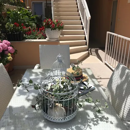 アパート Sunny Elza