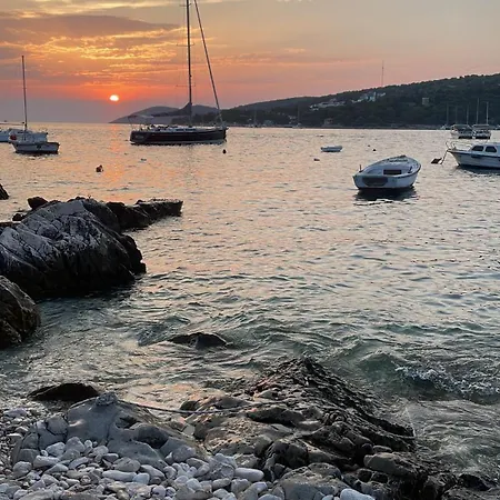 アパート Sunny Elza フヴァル