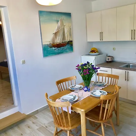 Sunny Elza アパート *