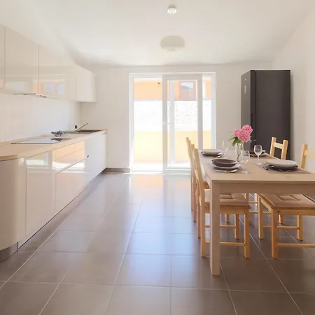 Sunny Elza * フヴァル